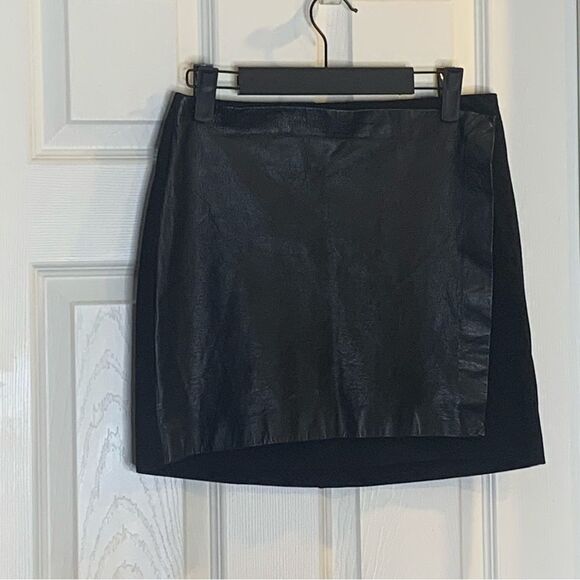 Theory Stila Leather Wrap Mini Skirt Size 2 - Picture 6 of 13